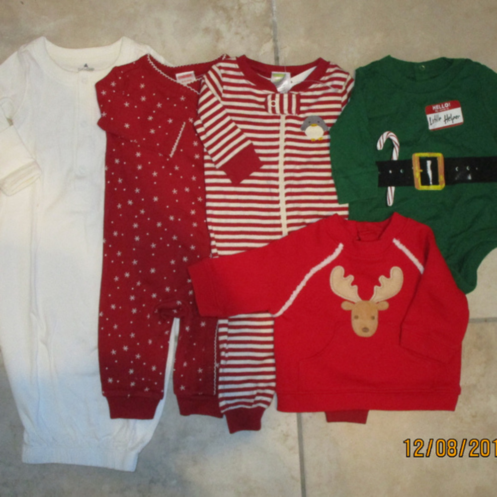 NWT Gap Gymboree 5pc Holiday Set Tops Sleepers 0-3